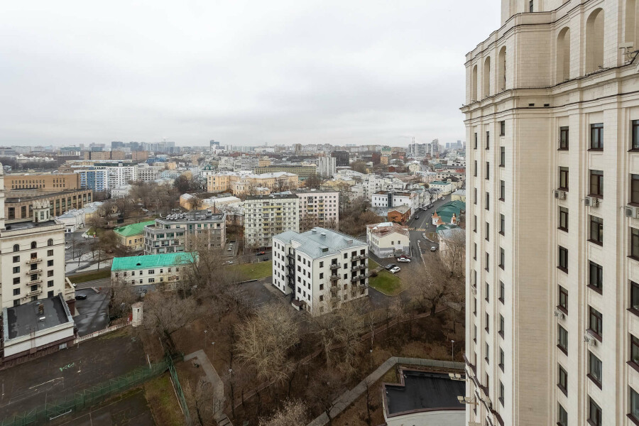 Улучшенные апартаменты с видом на город