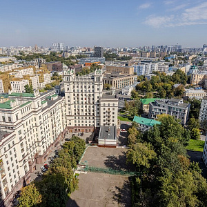 Улучшенные апартаменты на 20 этаже с балконом