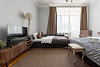 Улучшенные апартаменты с тремя спальнями и балконом